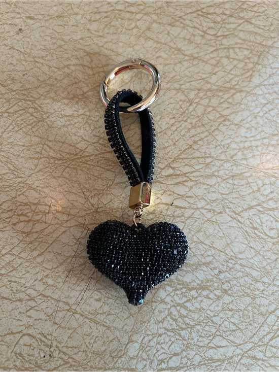 unknown Other - Sparkling Black Beaded Heart Keyring with Gold Accent